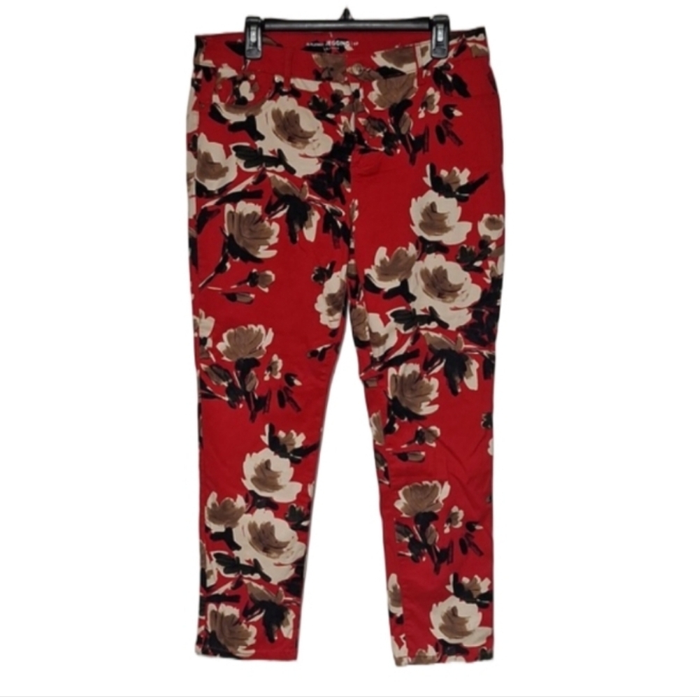 Chico's The Platinum Jegging Size 2P Red Floral Slim Stretch Jeans Fit 12 Petite